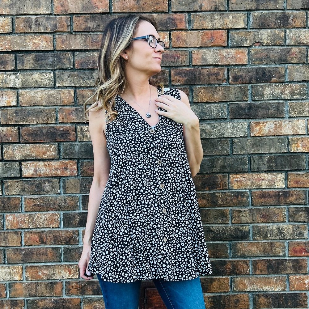 V-Neck Animal Print Sleeveless